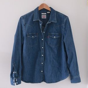 Women's Western Shirt. Never worn.